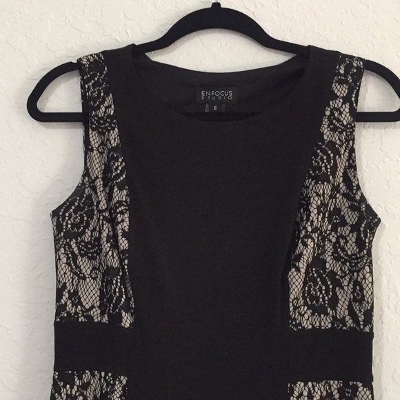 Black dress - Picture 2 of 4